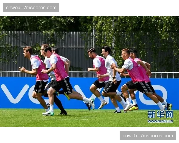 多家俱乐部计划在夏季翻新训练场，增建用于演练密集防守的狭小场地模块。