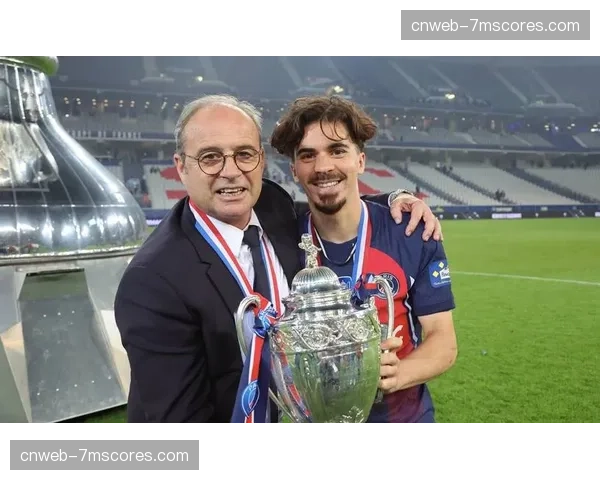 球星专访：巴黎圣日耳曼中场维蒂尼亚坦言，渴望随葡萄牙问鼎今夏世界杯